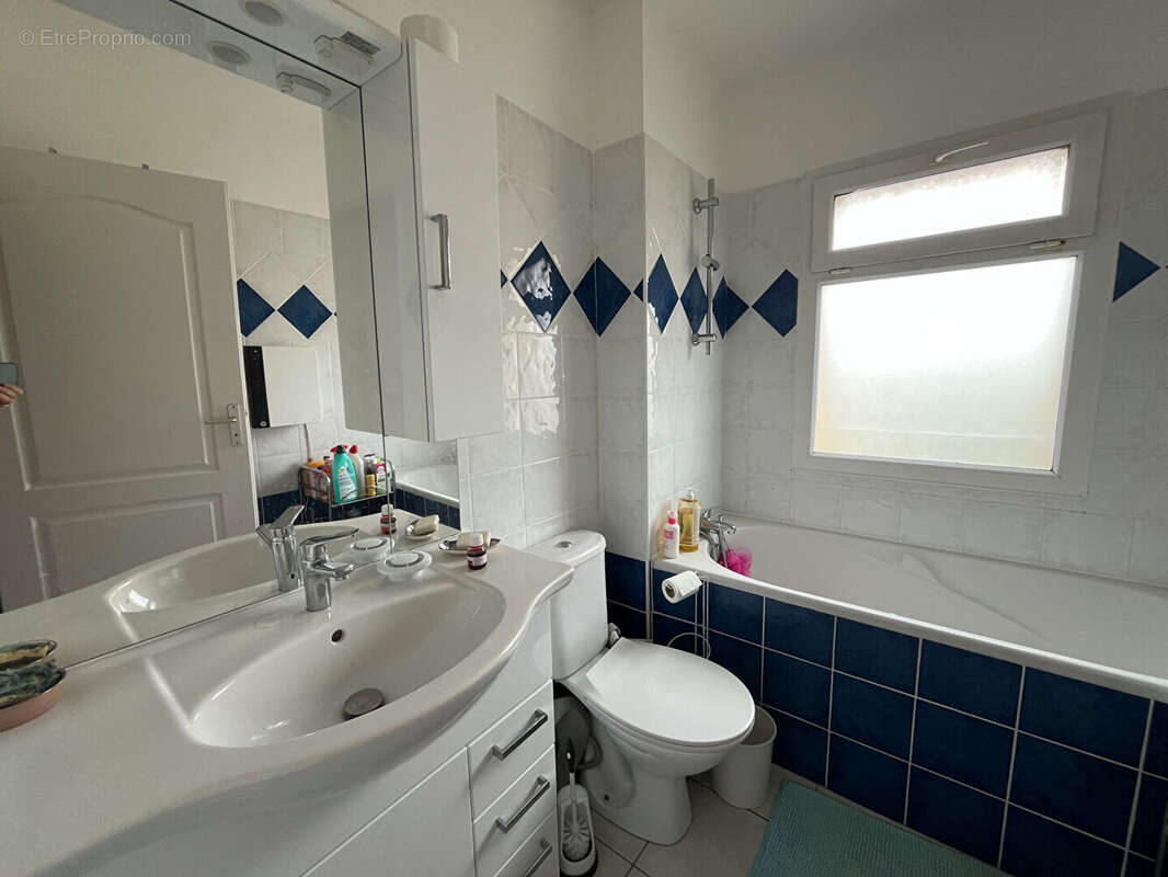 Maison à LEZIGNAN-CORBIERES