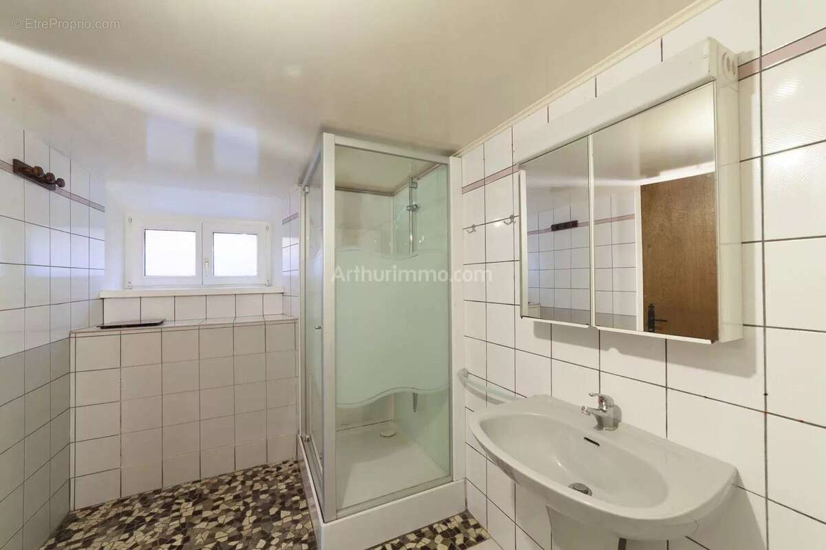 Appartement à VILLERS-LE-LAC