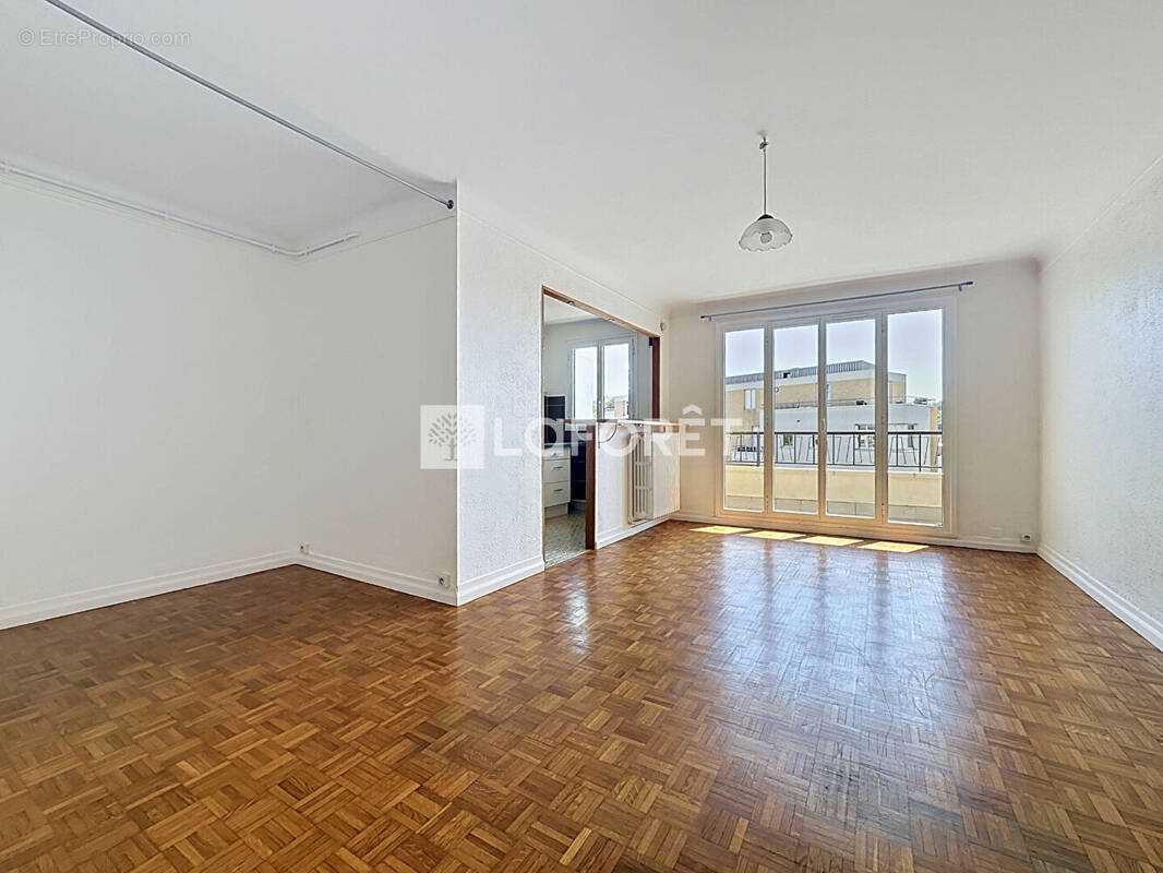Appartement à CHAMPIGNY-SUR-MARNE