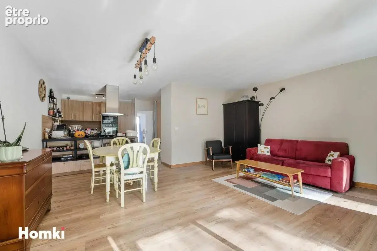 Appartement T4 de 73 m² à Le Cannet 06110, Boulevard Saint-Charles - photo 3