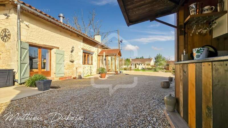 Grange en pierre rénovée avec piscine, 4 chambres, au cœur de la nature en Dordogne - photo 22