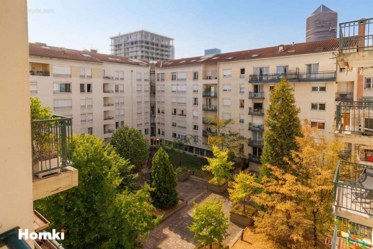 Studio lumineux de 19 m² - Lyon 6ème, Rue Louis Blanc - photo 4
