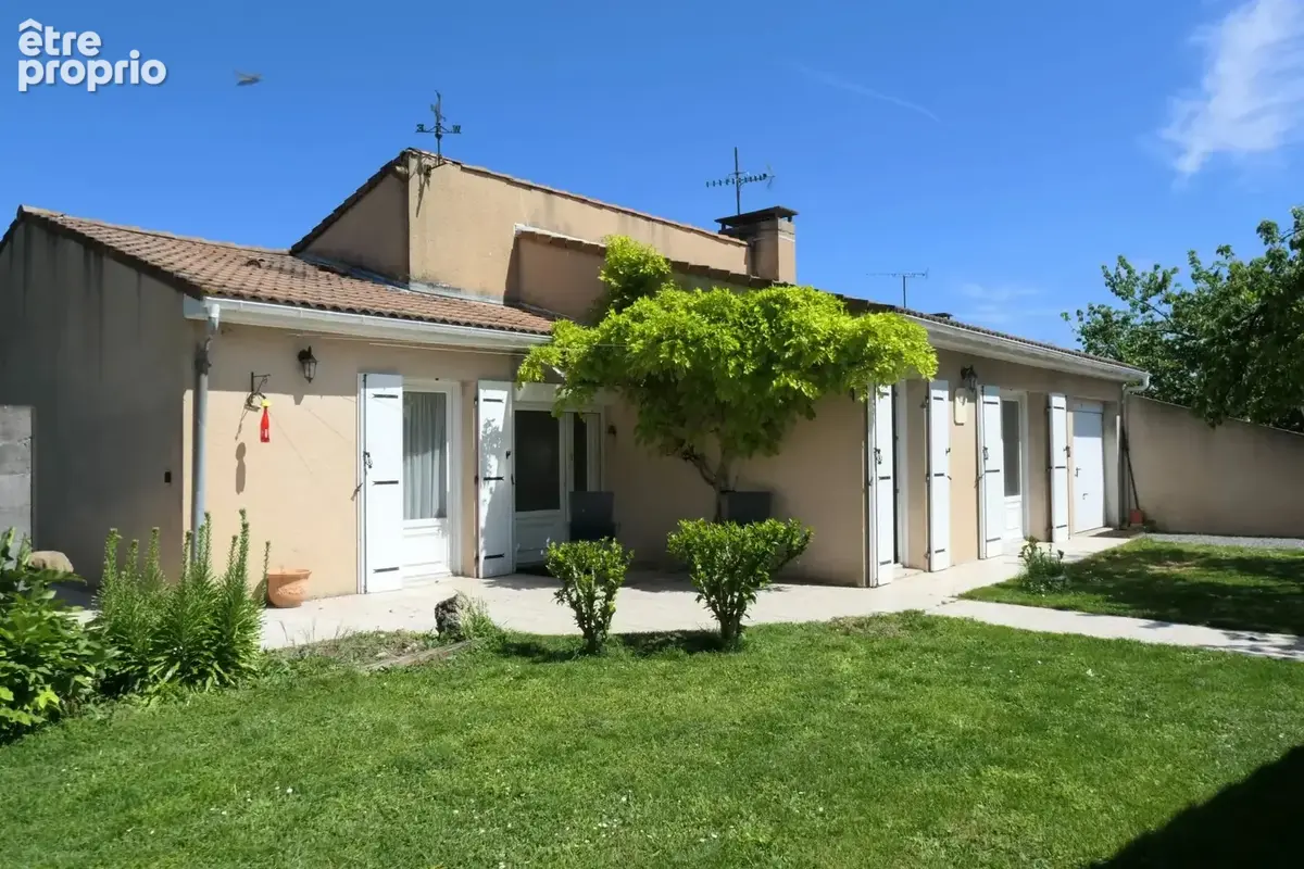 Maison à CHATEAUBERNARD