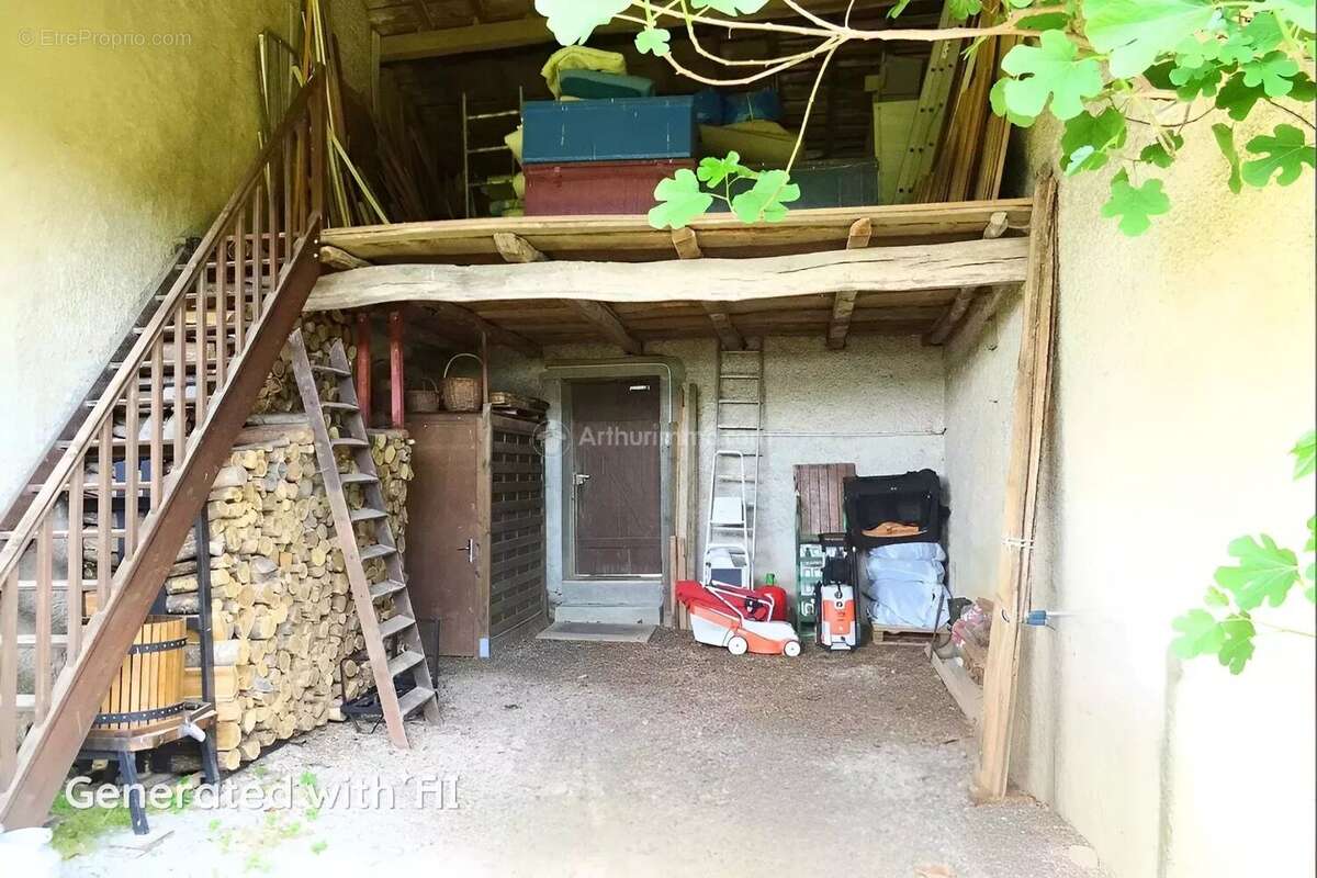 Maison à SAINT-JEAN-DE-BOURNAY