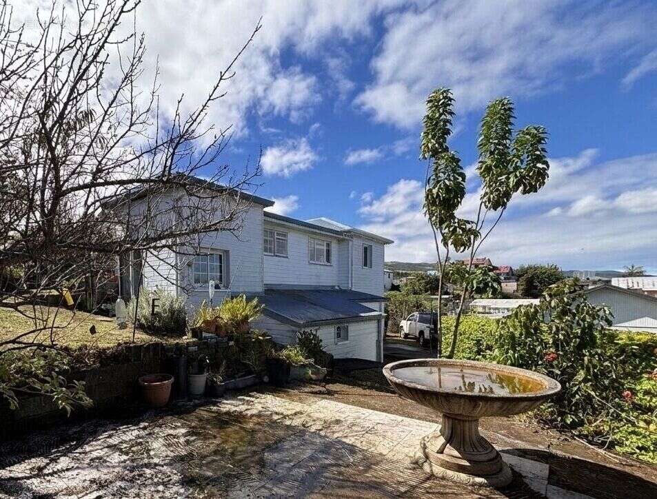 Maison Le Tampon 5 pièces 195.8 m2 - photo 2