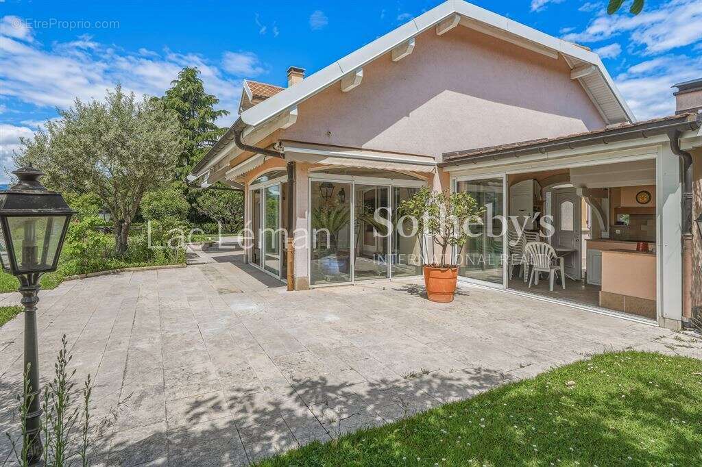 Maison à NERNIER