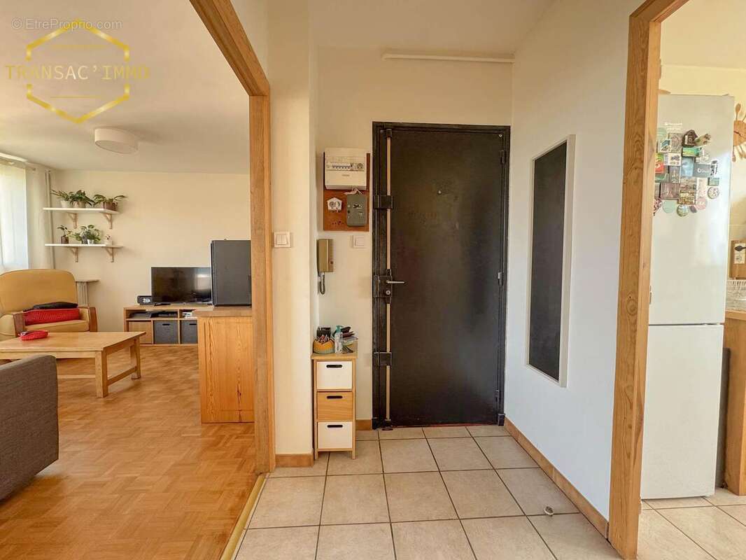 n°12 - Appartement à SAINT-MARTIN-D'HERES