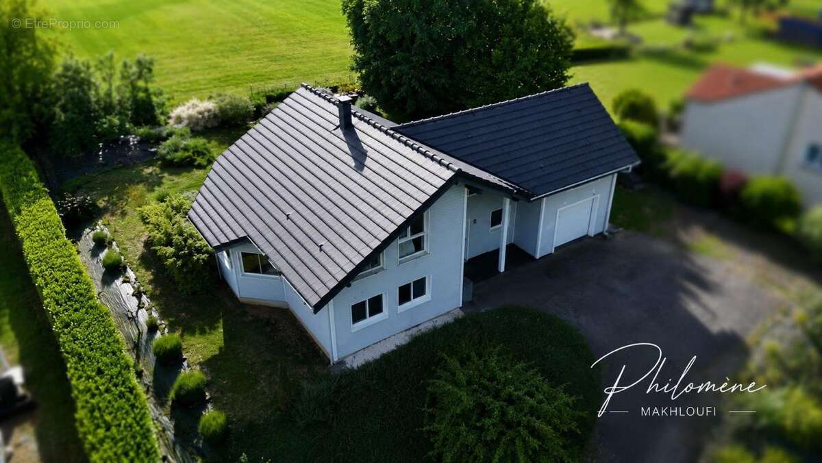Maison 122 m² à Chenieres  - photo 8
