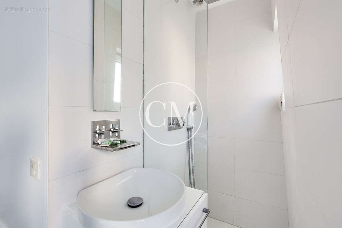 Appartement à PARIS-4E