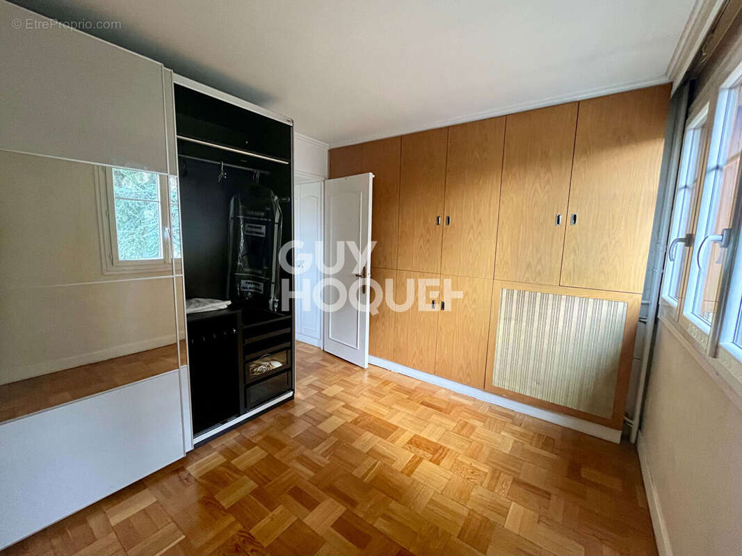 Appartement à ROSNY-SOUS-BOIS