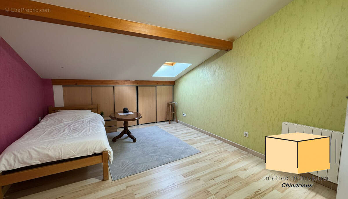 T3 2ème étage - Chambre 2 - Appartement à SEYSSEL