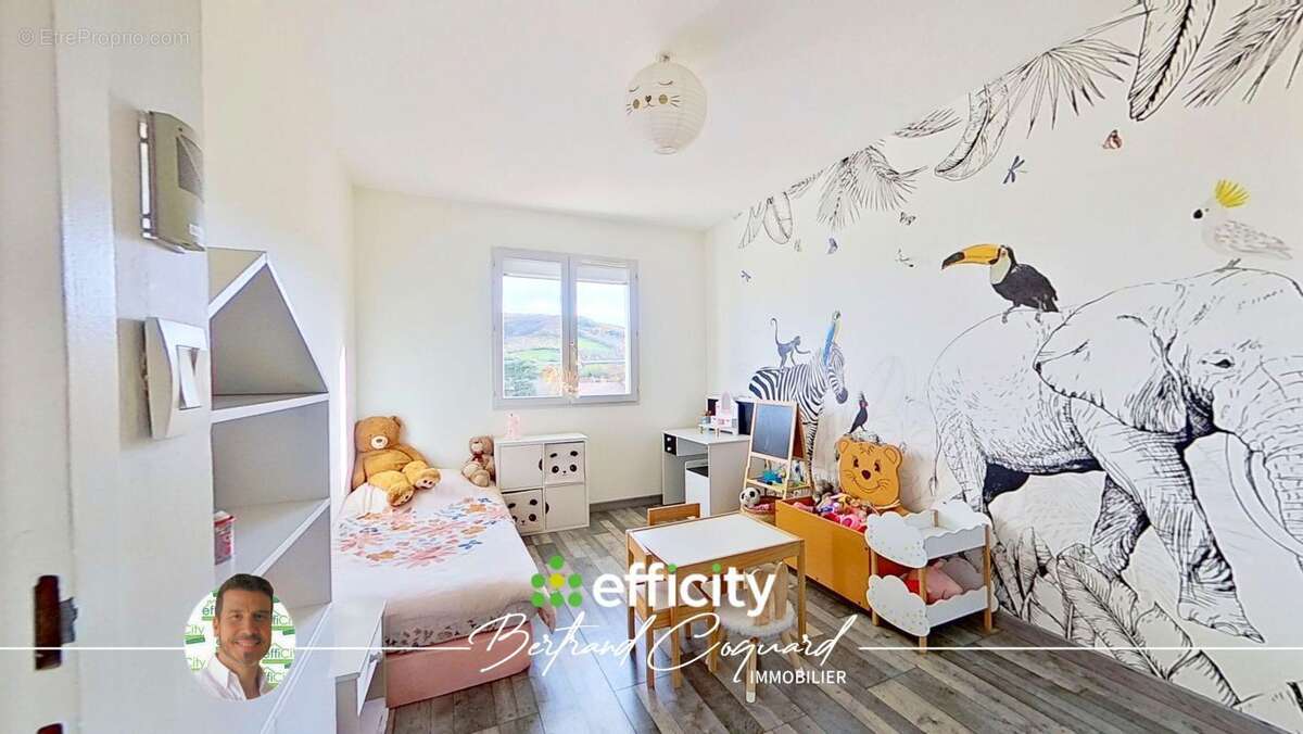 Maison à PONTCHARRA-SUR-TURDINE