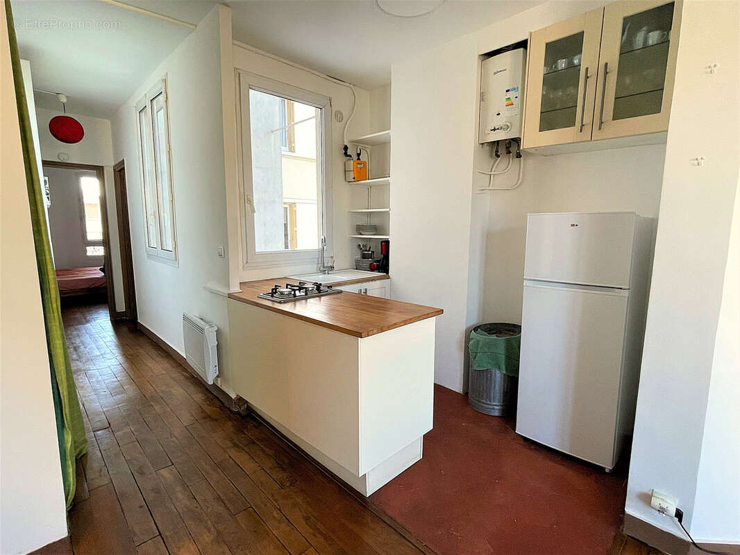 Appartement à LES LILAS