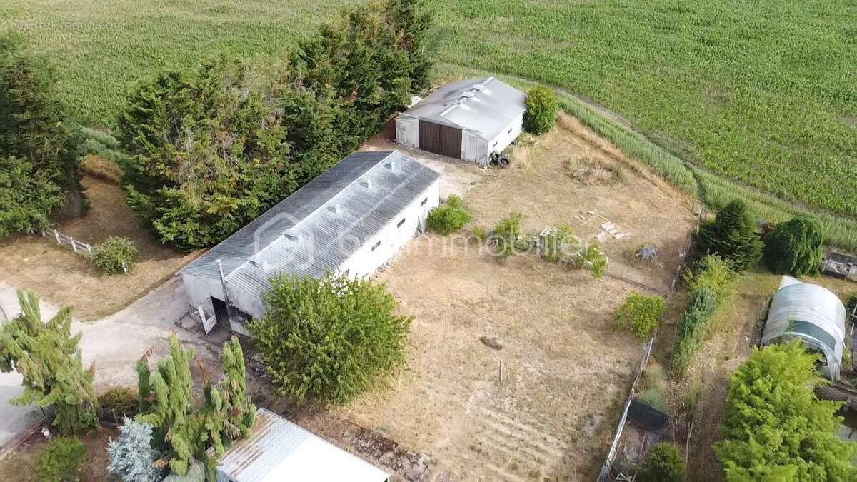 Maison + Garage de 200m2 - photo 3
