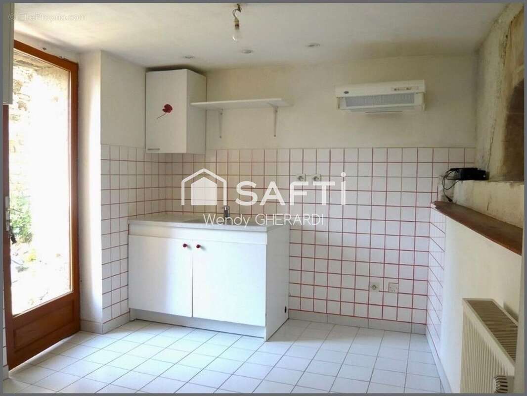 Maison 102 m² à Velleches  - photo 3