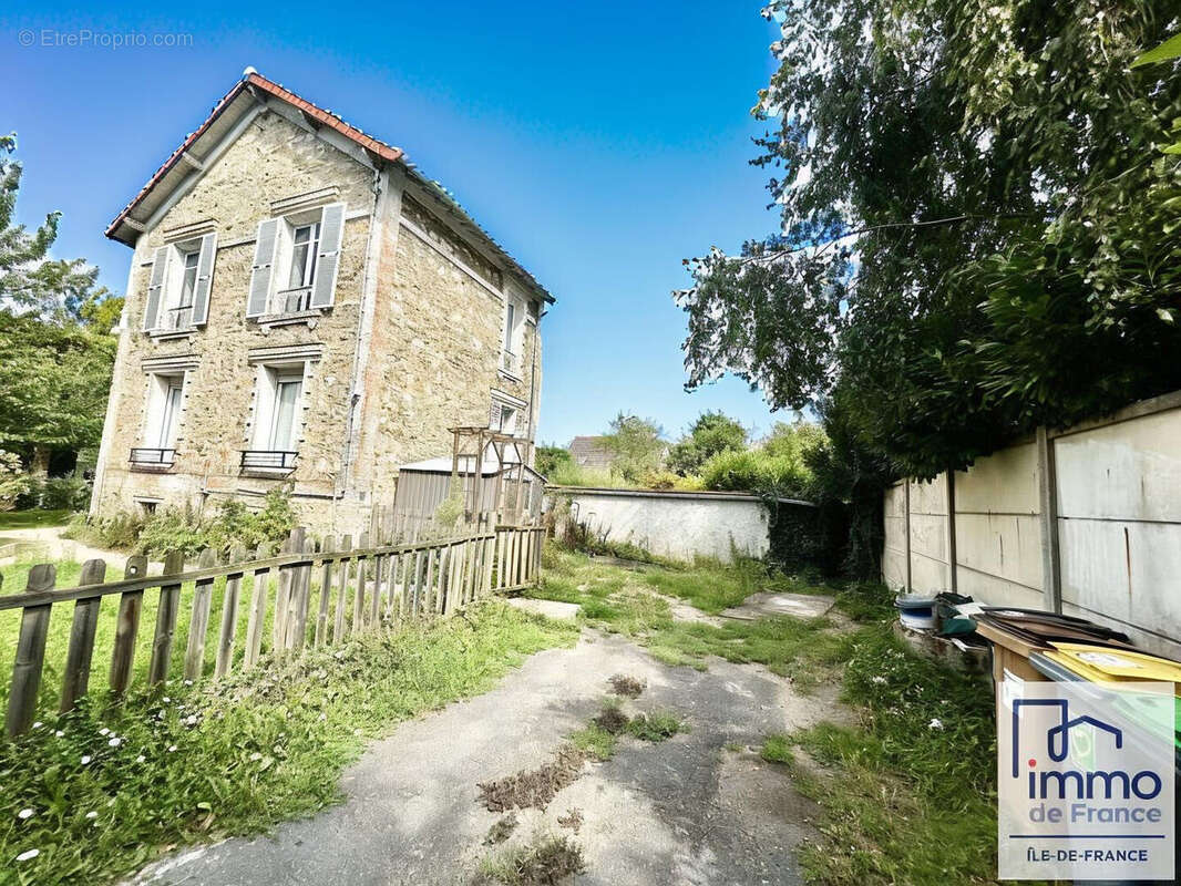 Maison à SOISY-SOUS-MONTMORENCY