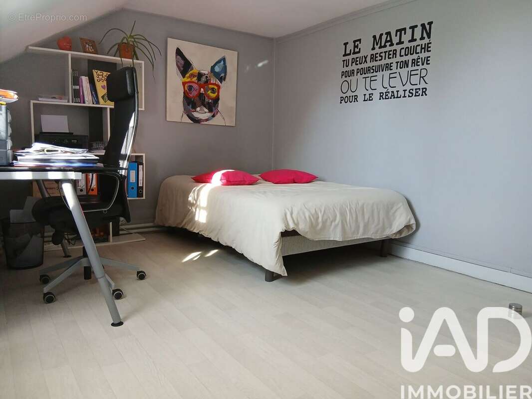 Maison 247 m² à Beuxes  - photo 7