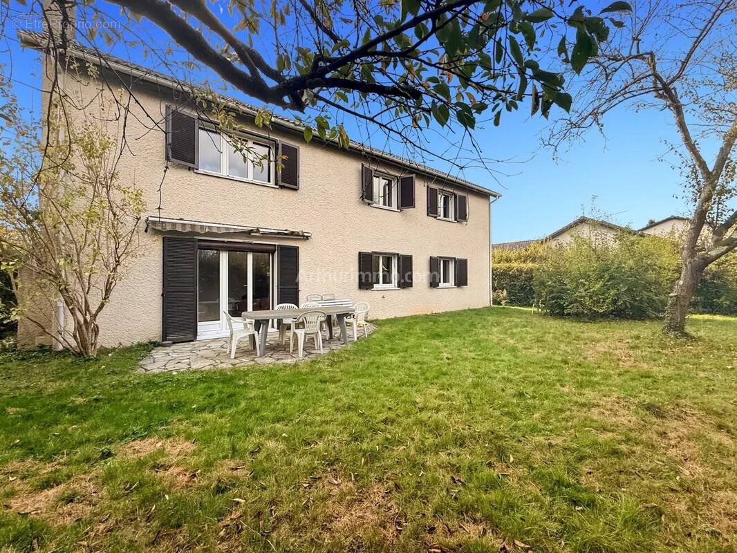 Maison à SOISY-SUR-SEINE