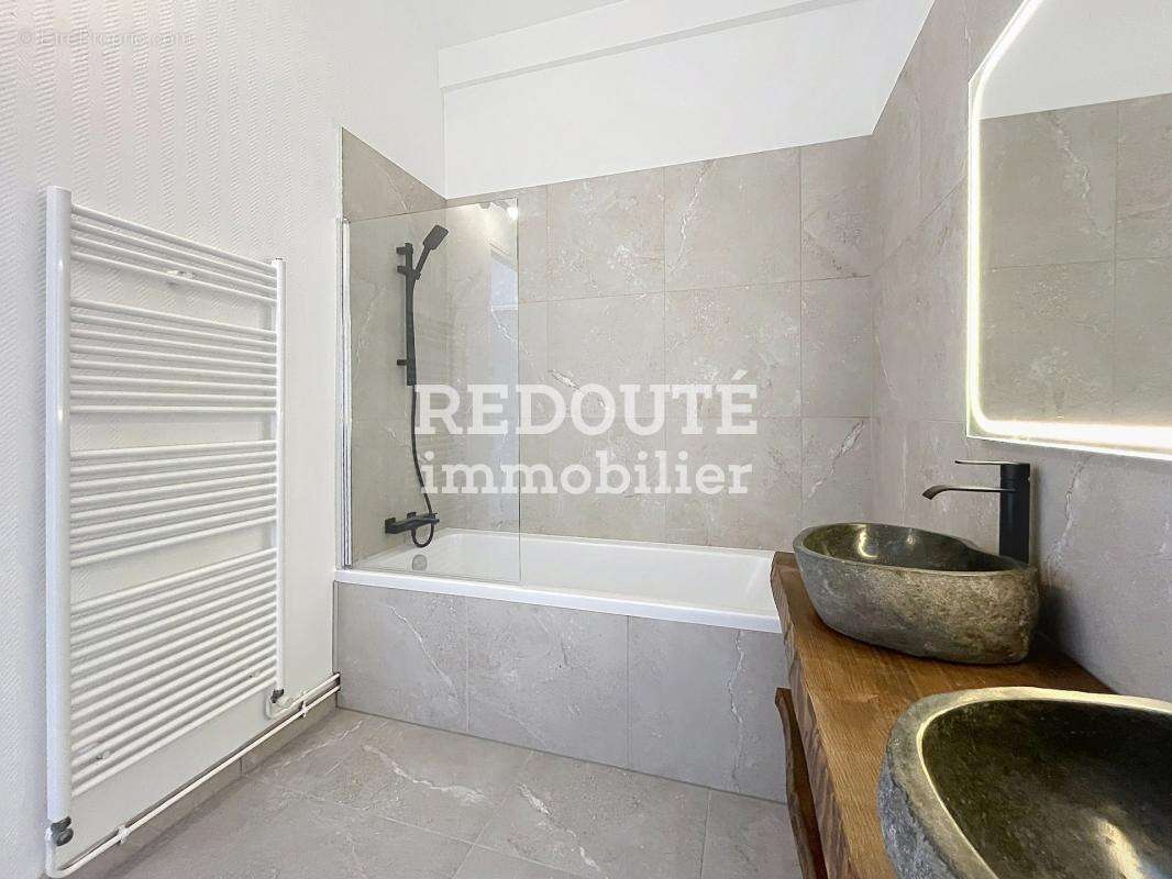 Appartement à vendre Centre ville de REIMS - photo 17