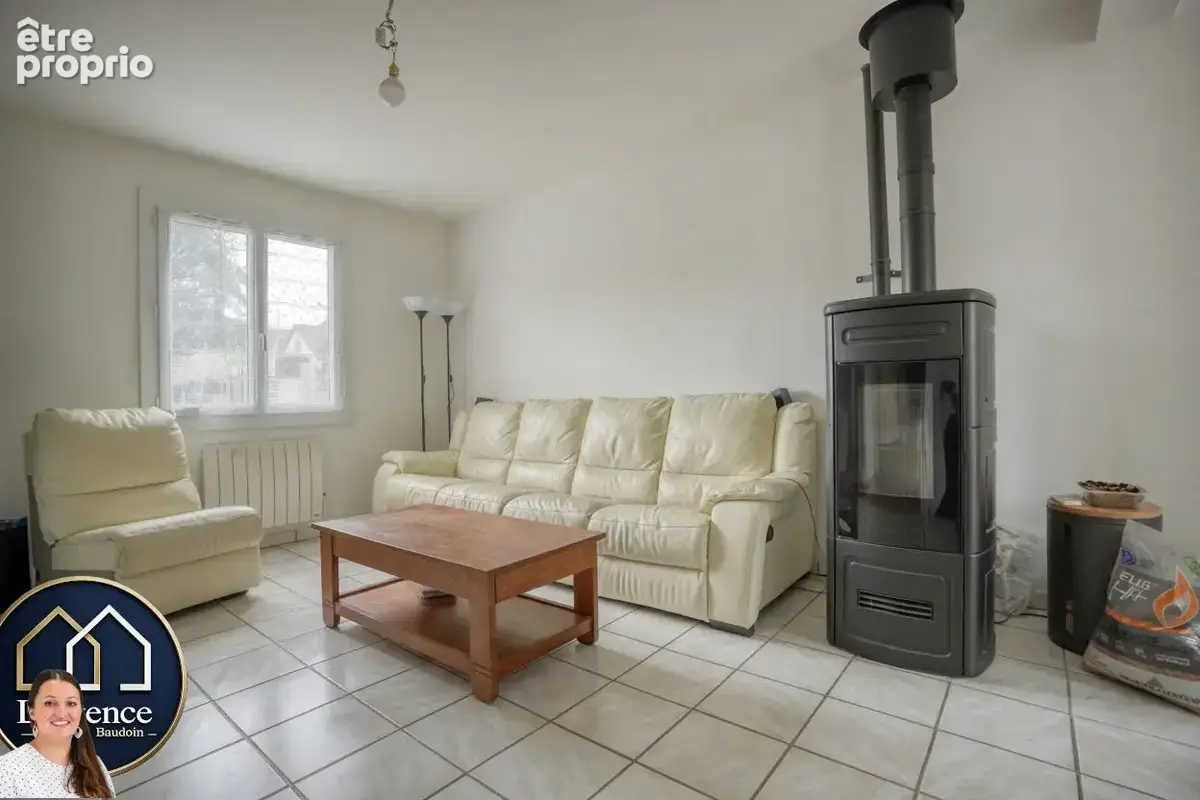 Maison 142 m² à Coulombs  - photo 4
