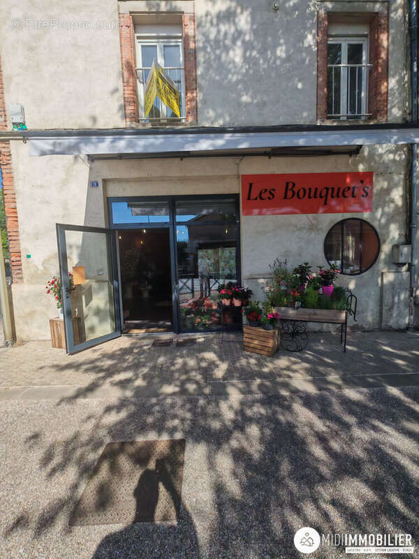 Commerce à ARTHES