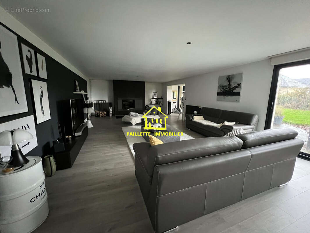 Maison à SAINT-ROMAIN-DE-COLBOSC