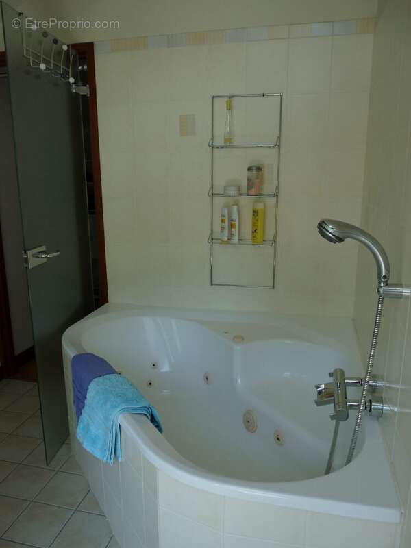 Maison à LONS-LE-SAUNIER