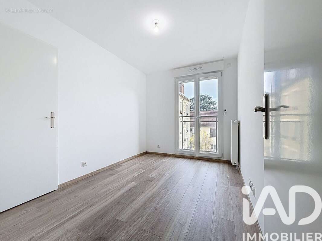 Photo 8 - Appartement à GRETZ-ARMAINVILLIERS