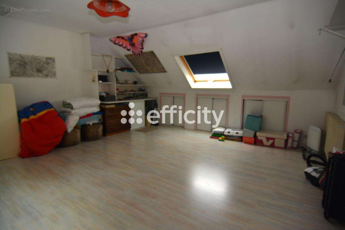 Maison 165 m² à Yerres  - photo 19