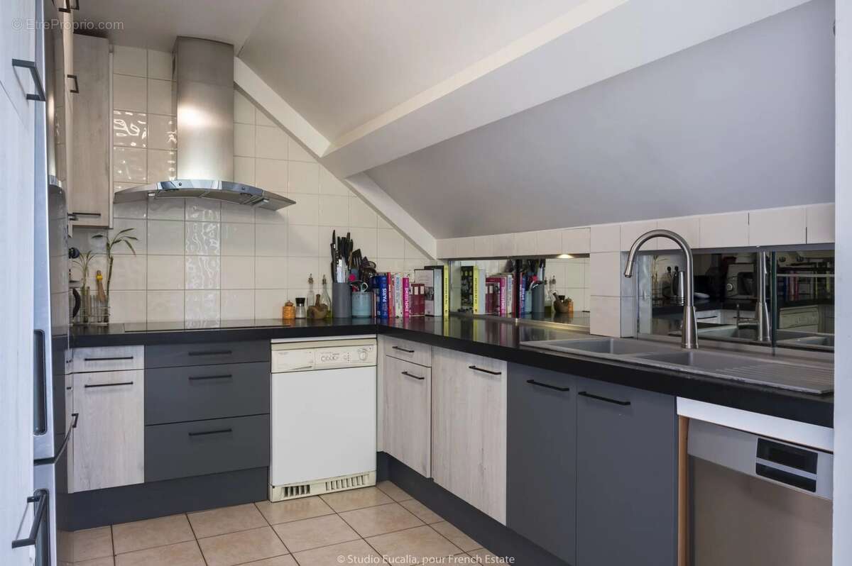 Appartement à SURESNES