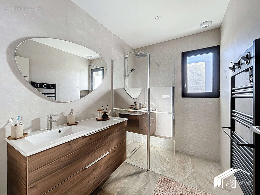 Maison à SAINT-PAUL-SUR-SAVE