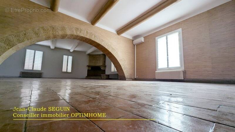 Appartement à SALON-DE-PROVENCE