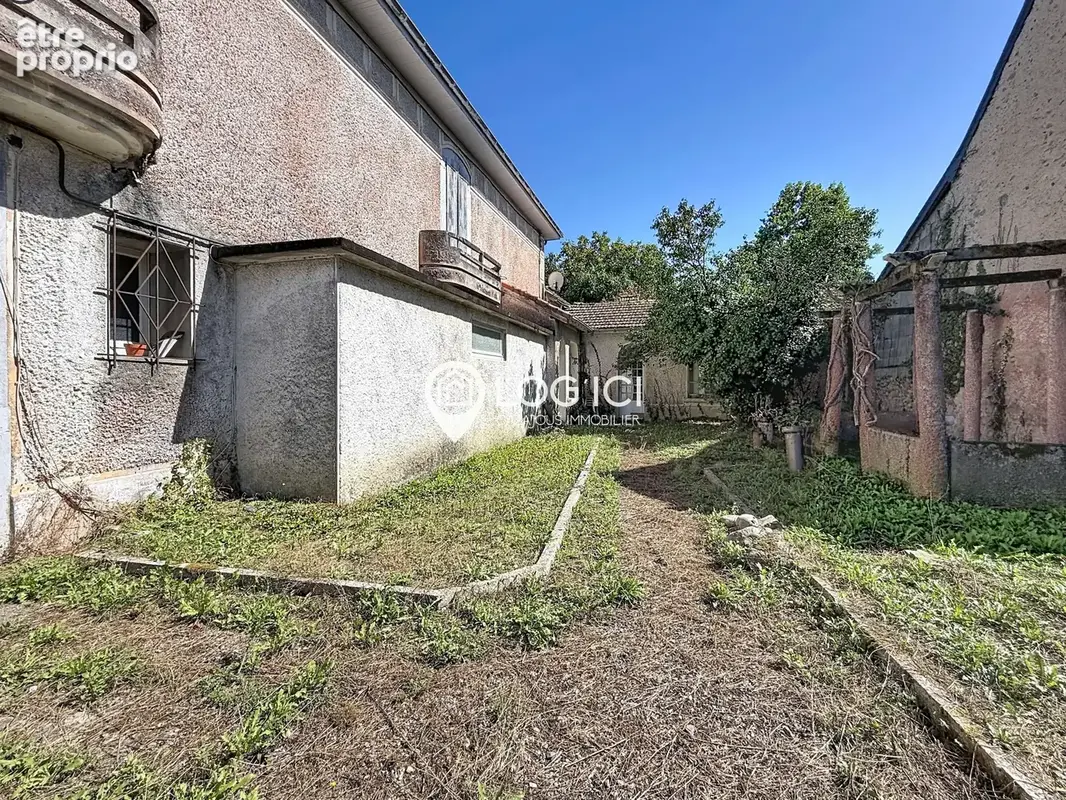COARRAZE - Vente d'un enclos béarnais à rénover aux multiples possibilités d'aménagements - photo 6