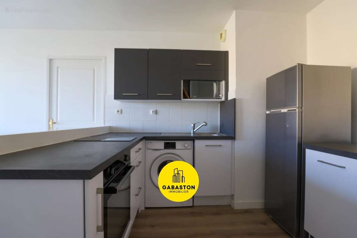 Appartement à MARSEILLE-9E
