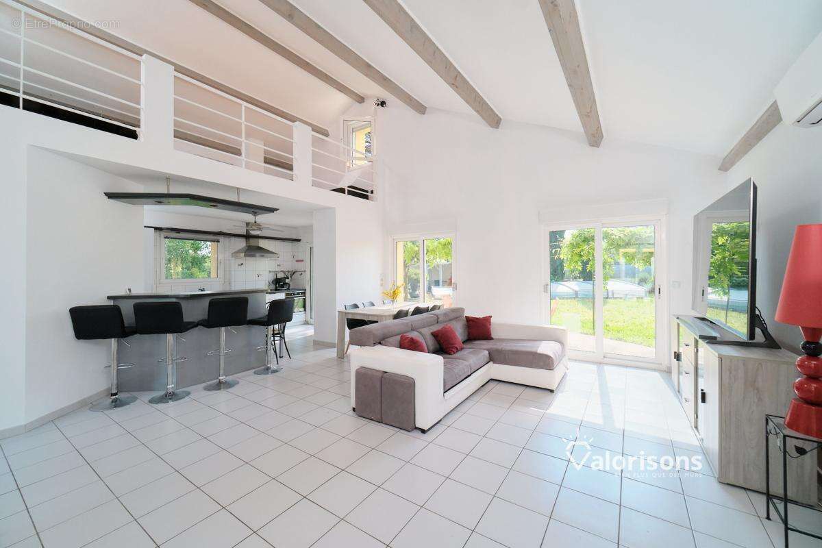 Maison à VILLETTE-D'ANTHON
