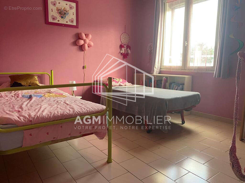 Maison 111 m² à Perpignan  - photo 9