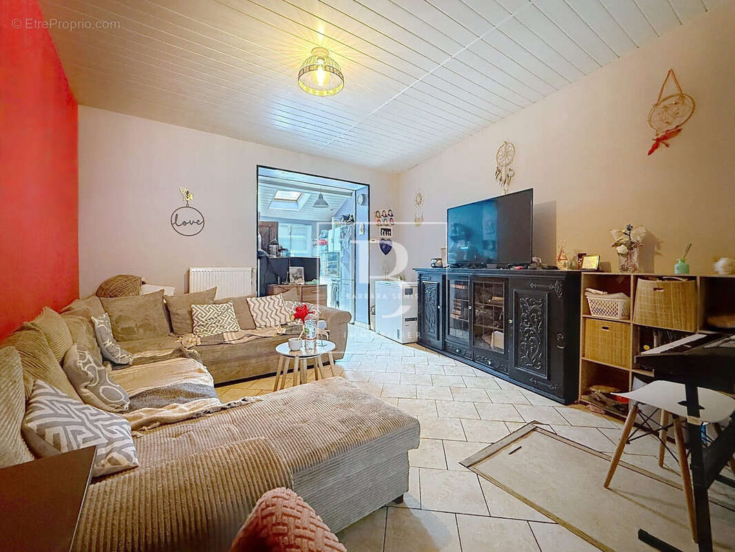 Maison à ROEULX