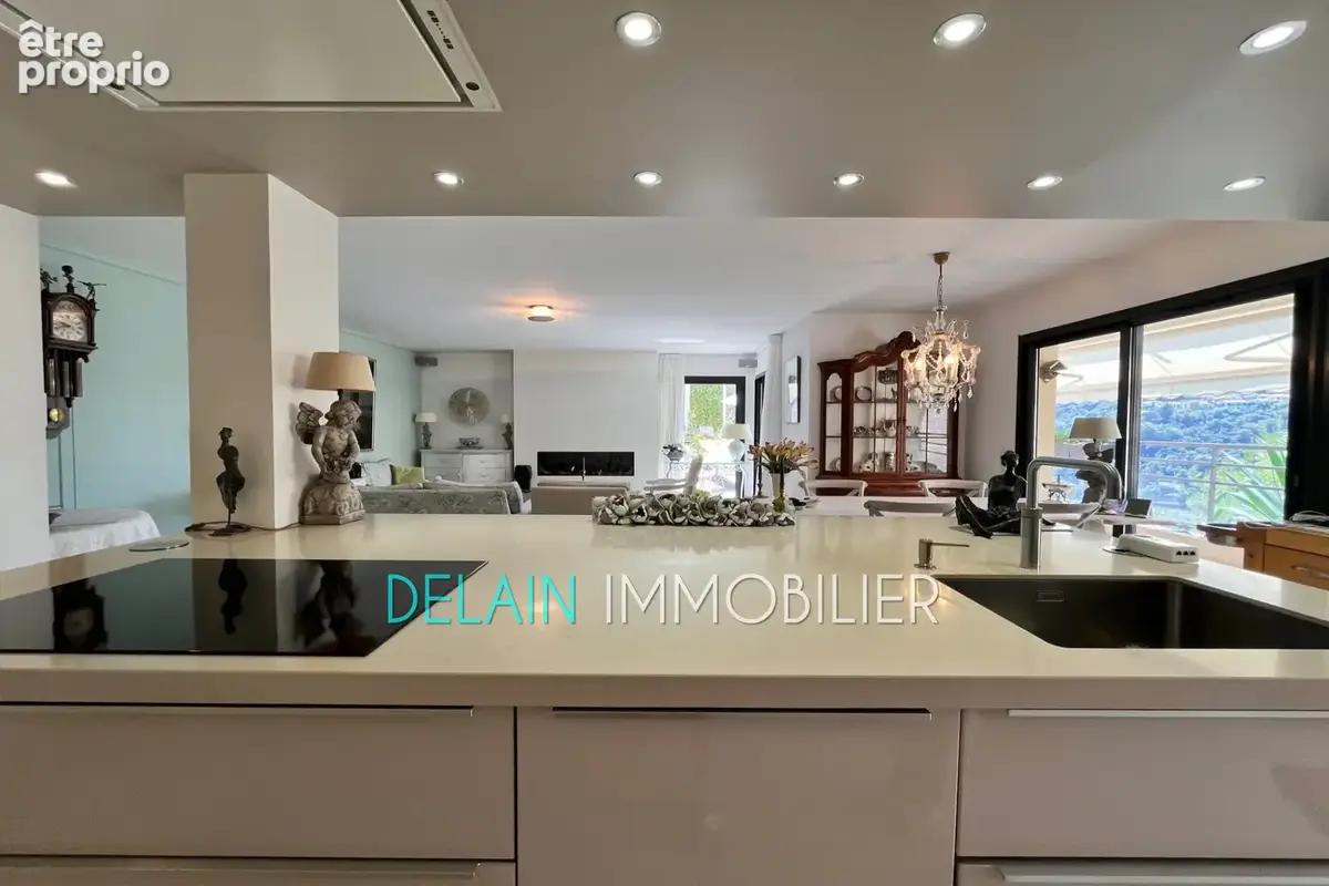 Appartement 107 m² à Cagnes-Sur-Mer  - photo 4