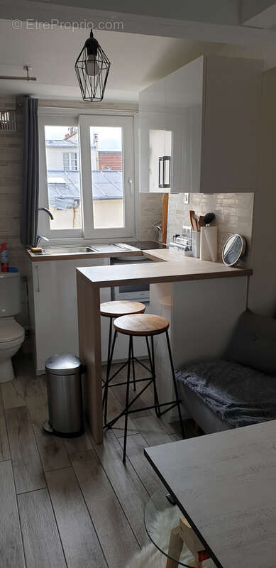 Appartement à PARIS-3E