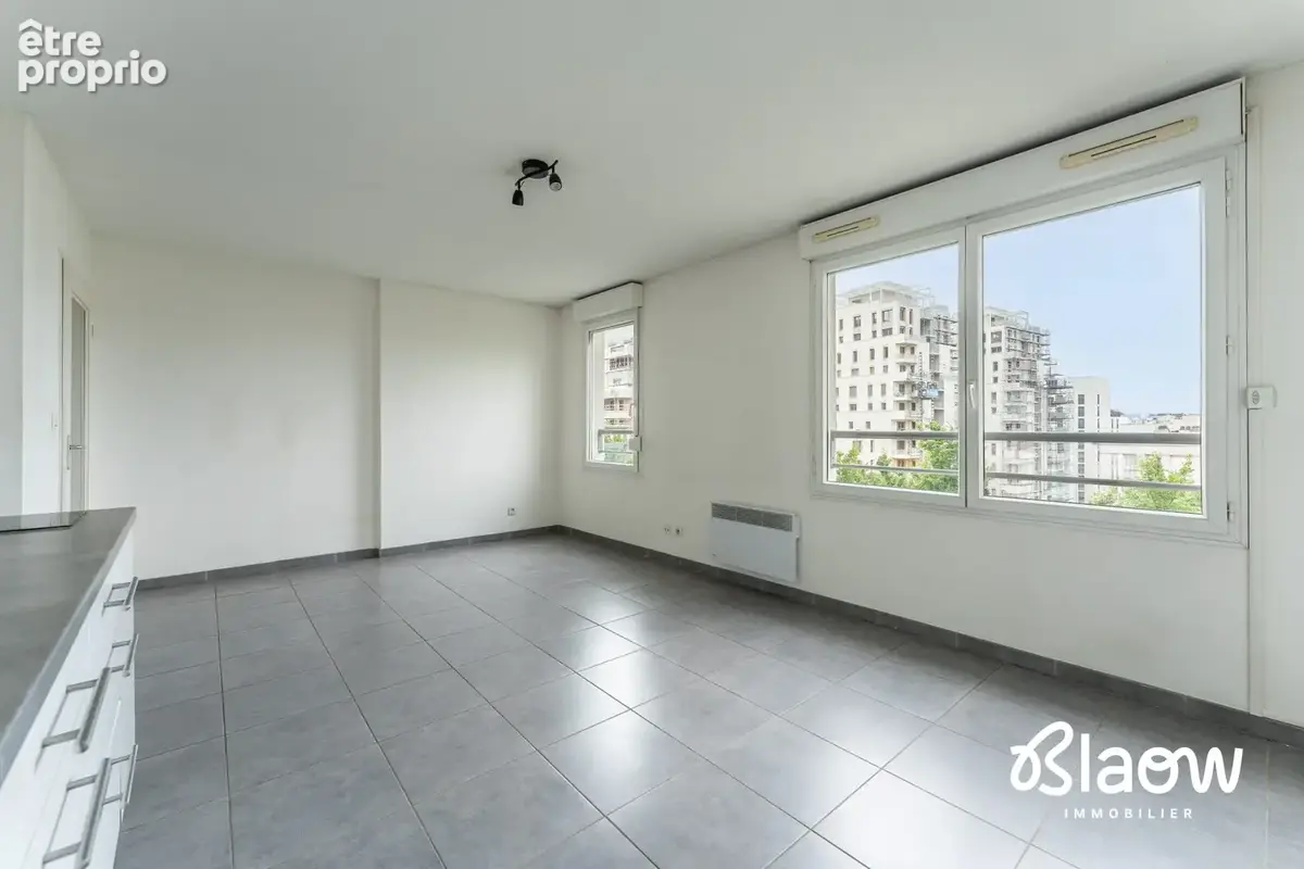 Appartement 40 m² à Villeurbanne  - photo 2