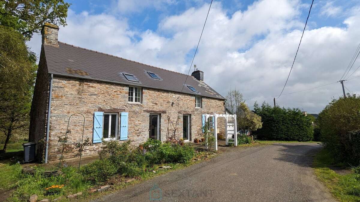 Maison à LA GACILLY