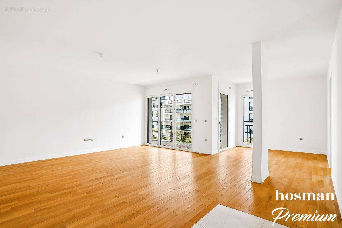 Appartement à NEUILLY-SUR-SEINE
