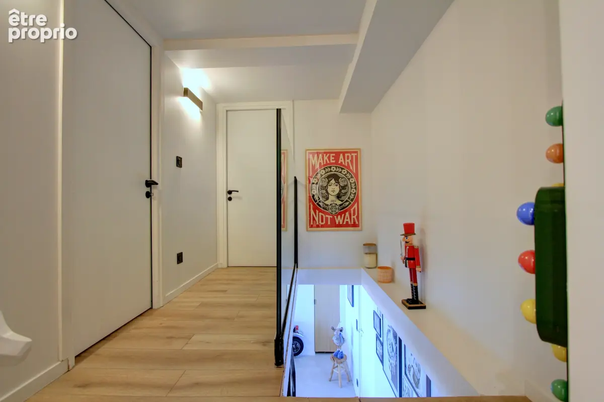 Loft 3 pièces de 80m² avec vue mer dans le centre ville de sainte maxime - photo 7