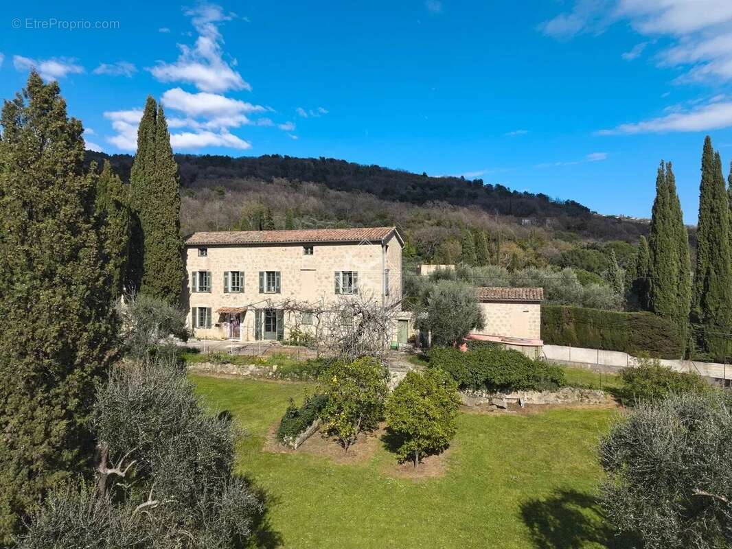 Exclusivité - Propriété d’exception – Arrière-pays niçois - photo 11