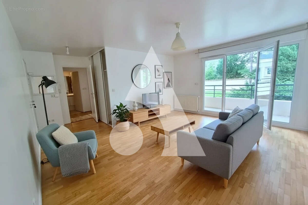 Appartement à L'ISLE-ADAM