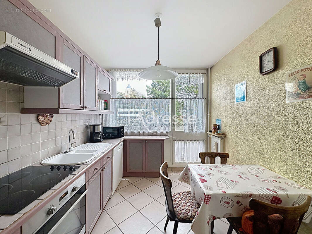 Appartement à CHELLES