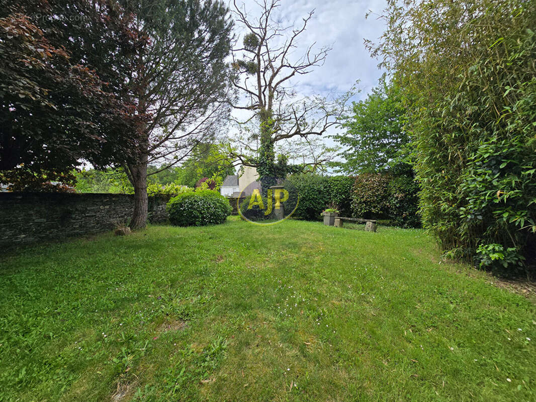 Maison à GUEMENE-PENFAO
