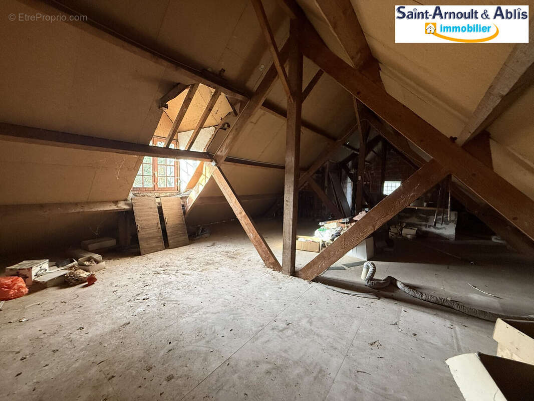 Maison à LONGVILLIERS