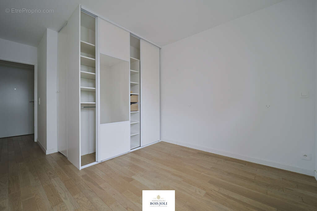 Appartement à ISSY-LES-MOULINEAUX