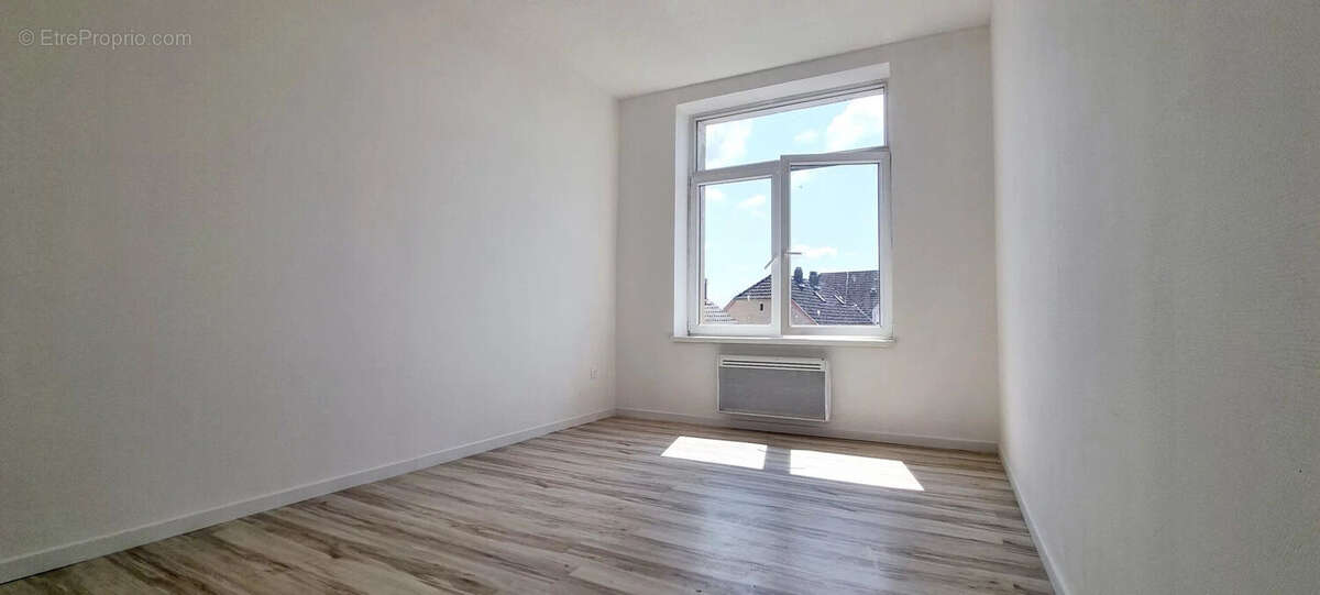 Appartement à PUTTELANGE-AUX-LACS